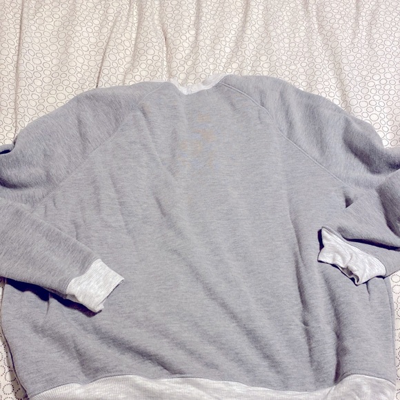 Project Social T sweatshirt - Picture 5 of 5